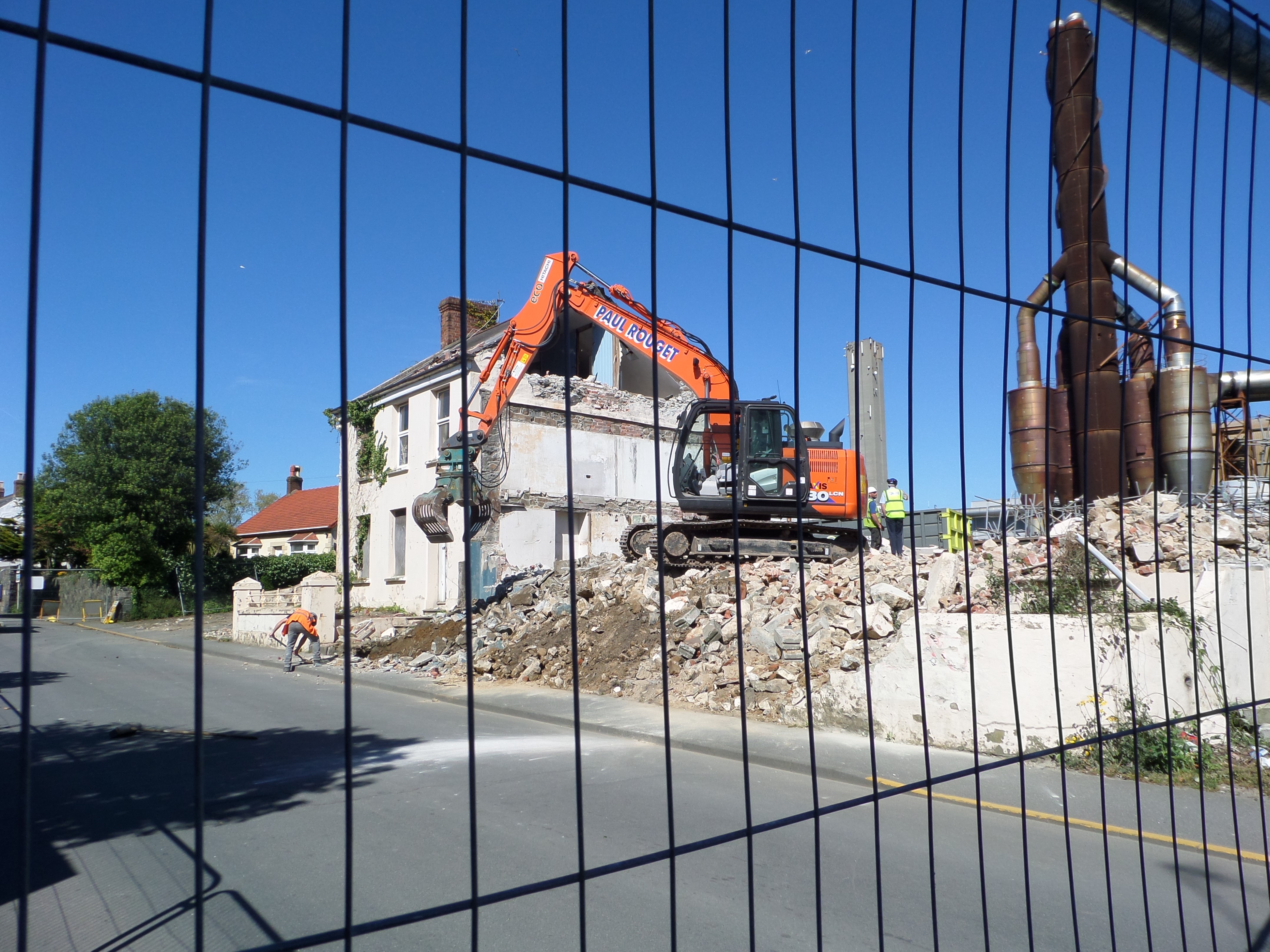 Vale Avenue properties demolished