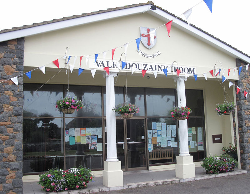 1808_vale-douzaine-rooms-wikipedia-image.jpg
